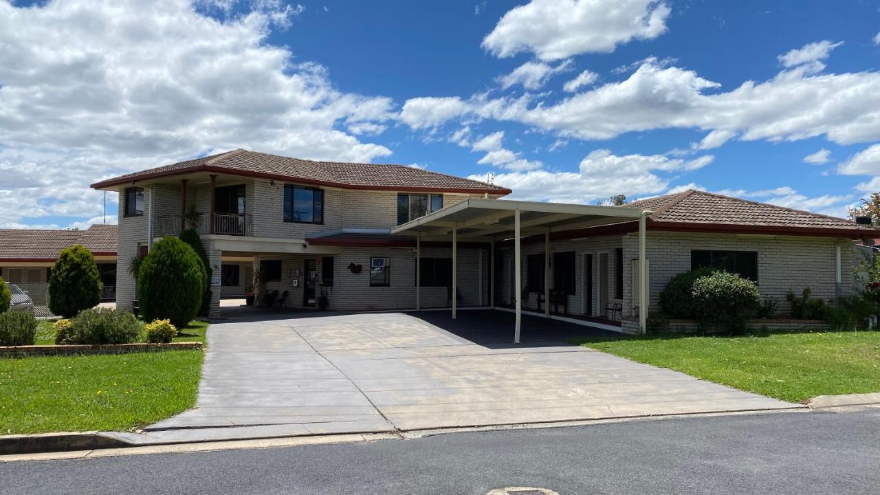 Sapphire City Motor Inn Inverell Εξωτερικό φωτογραφία