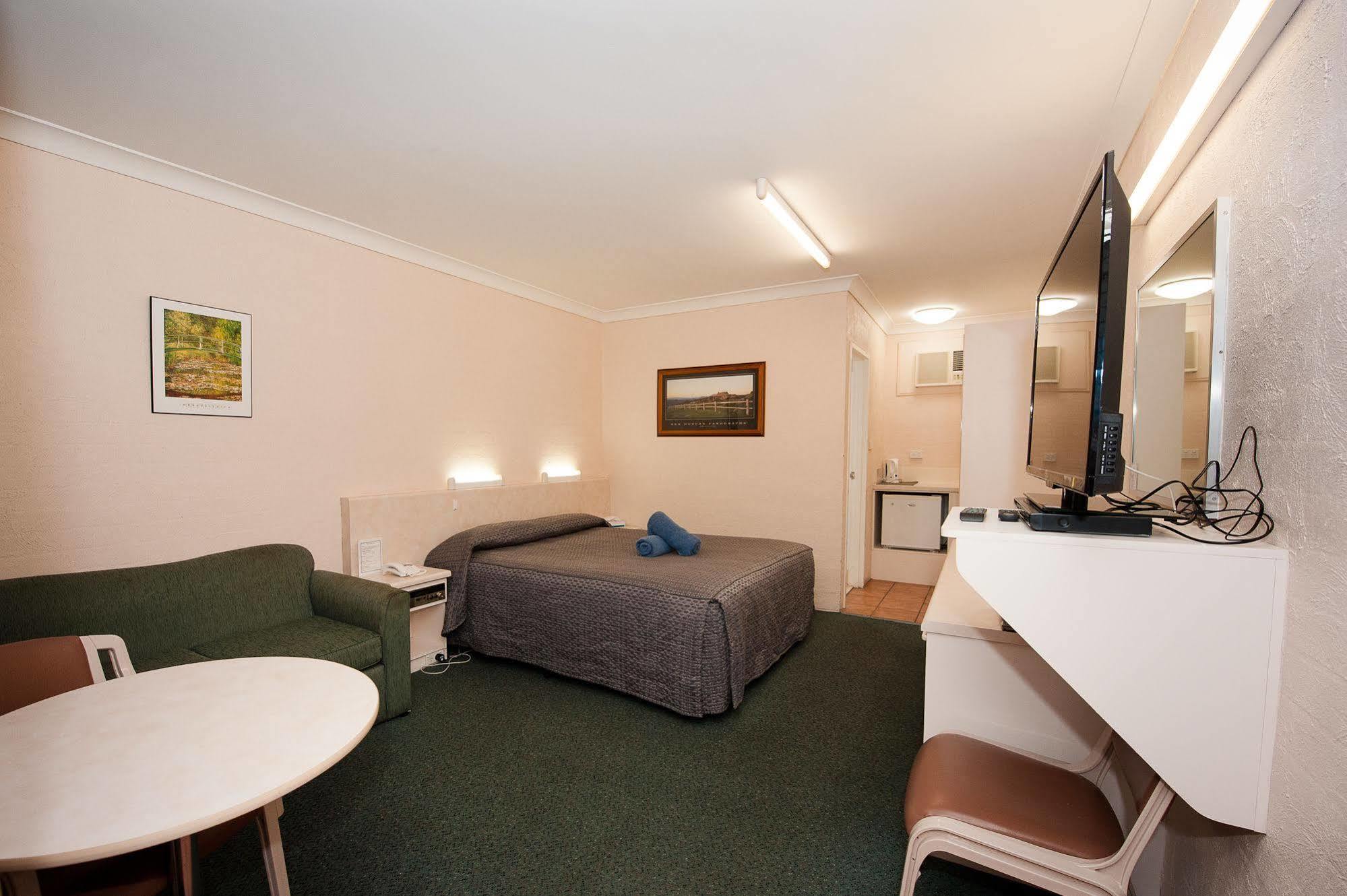 Sapphire City Motor Inn Inverell Εξωτερικό φωτογραφία